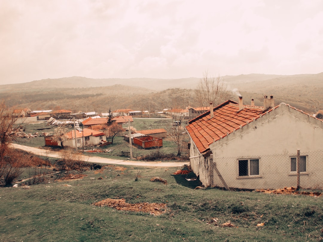 Çerçilik: Yolların Hikayecileri ve Geçmişin İzleri