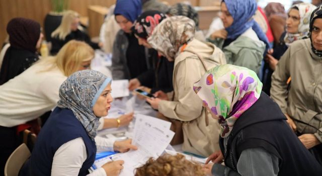 Akademi AKMEK 150 kursla kapılarını açtı 7 akademi akmek 150 kursla kapilarini acti 1791541024 Kz27B1